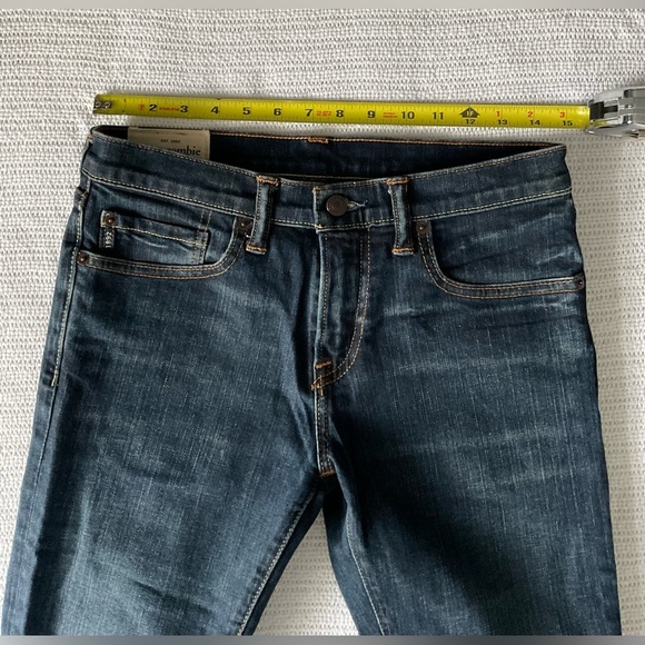Abercrombie & Fitch Blue Jeans Classic Denim - Picture 4 of 9